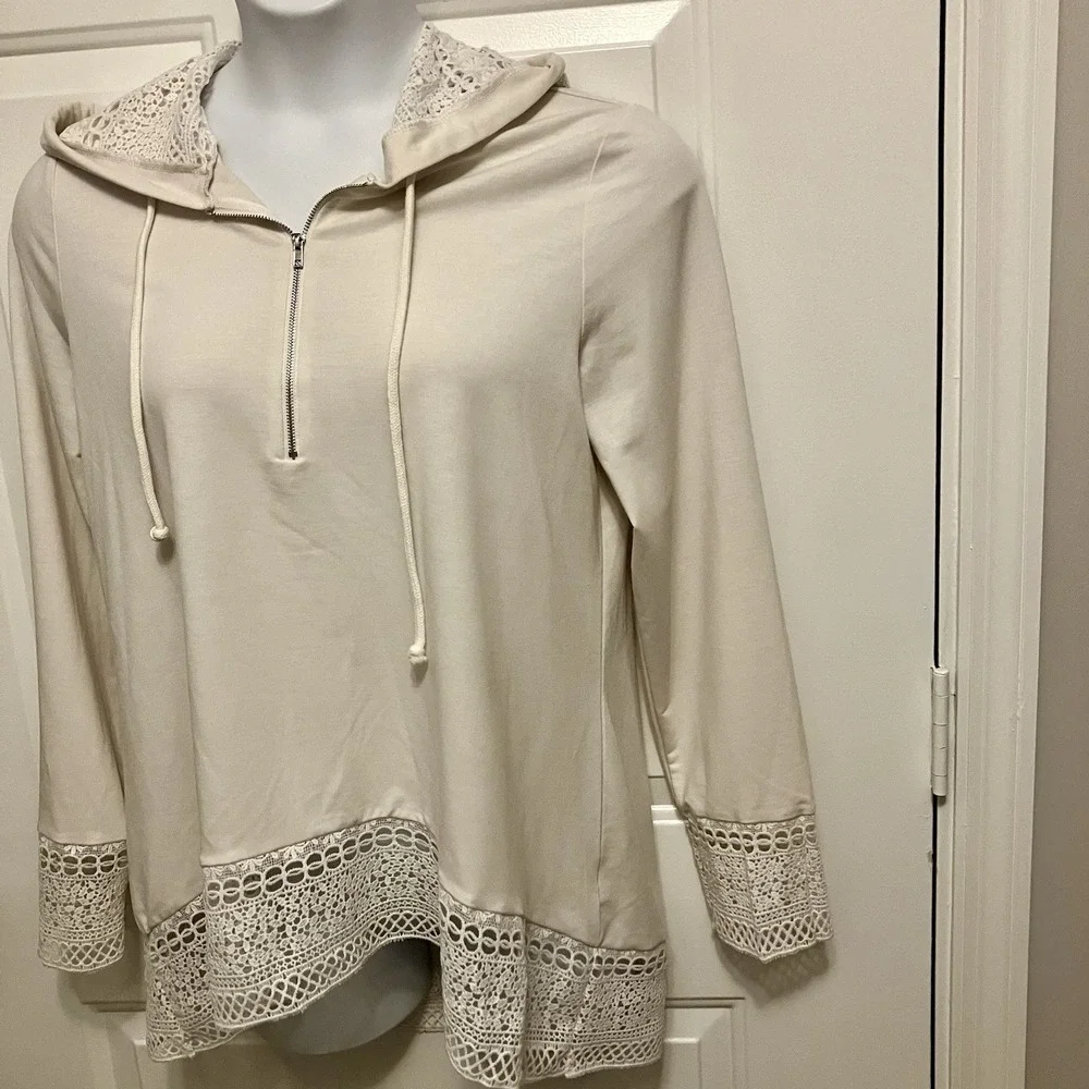 Venus Sz Large Ivory Off White Embroidered Hooded Swimsuit Cover Up Top 1/4‎ Zip